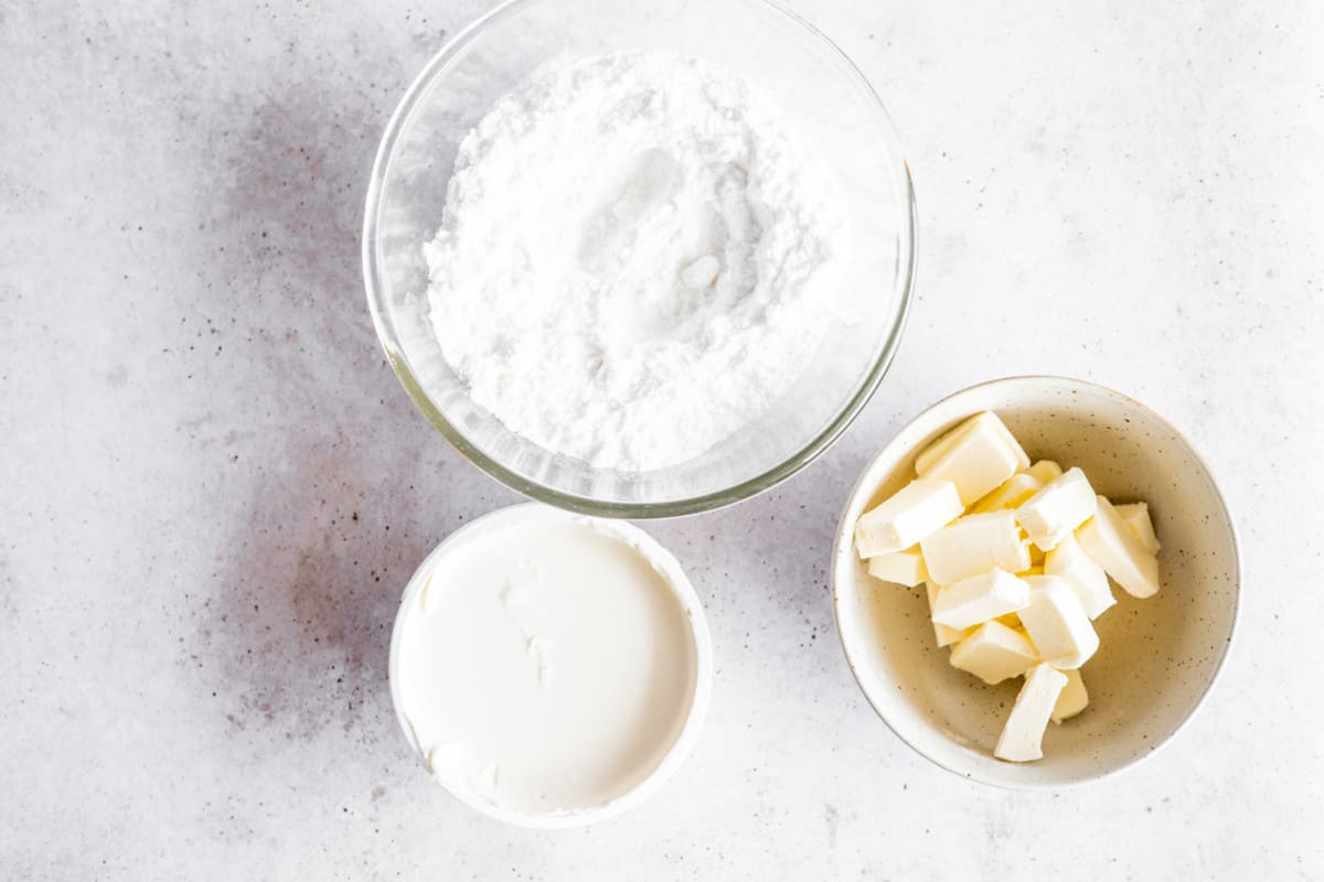 ingredients for mascarpone buttercream frosting